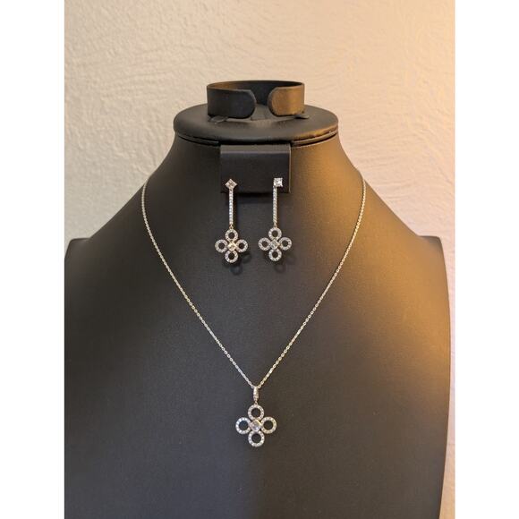 Signed Daniel K DANI 'Clover' Drop Earrings & Pendant Necklace Set - Picture 4 of 16